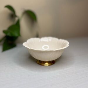 Lenox Dorian Small Ivory Pedestal Bowl w/ Gold Base | Vintage Cottagecore Dish